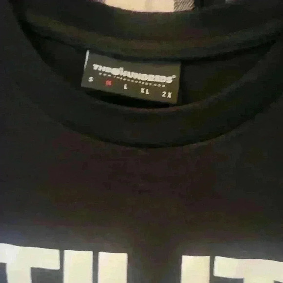 The hundreds tshirt sz med. Like new. - Picture 3 of 3
